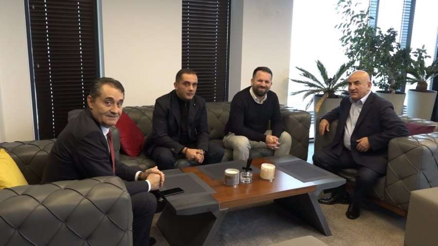 Rukiqi vizitë në “HIB Petrol”: Patriotizmi më i madh për vendin, të paguhen taksat