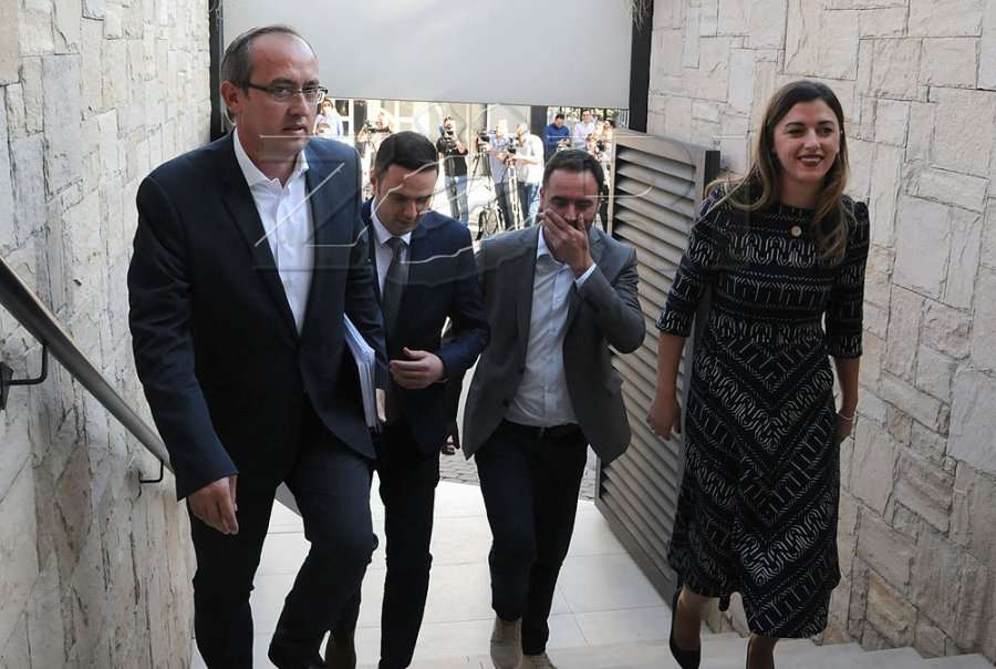 Porosia e fundit e Vetëvendosjes: S’e pranojmë kërkesën e LDK-së që ta ketë Presidentin