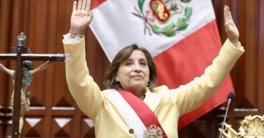 Dështon grusht shteti në Peru  një grua zgjidhet presidente