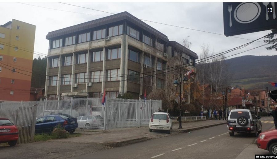 Në Leposaviq  tentim për plaçkitje të Bankës Kombëtare të Serbisë