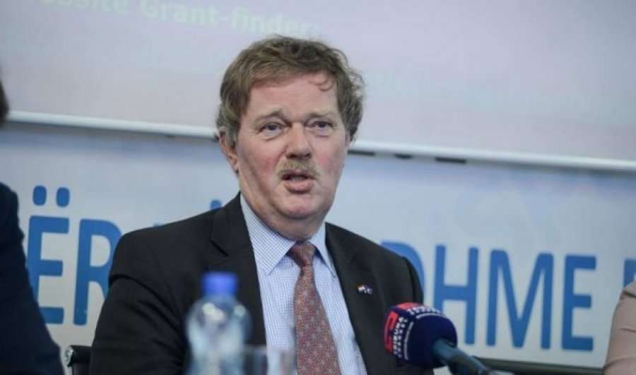 Bosch: Borrelli duhet ta dijë se veriu i Kosovës drejtohet nga kriminelë - duhet lavdëruar çdo aksion atje