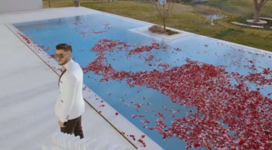 Majk dhe Butrint Imeri publikojnë me videoklip këngën 'Sa gjynah'