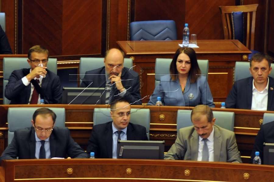 Veprimet e paunifikuara të opozitës