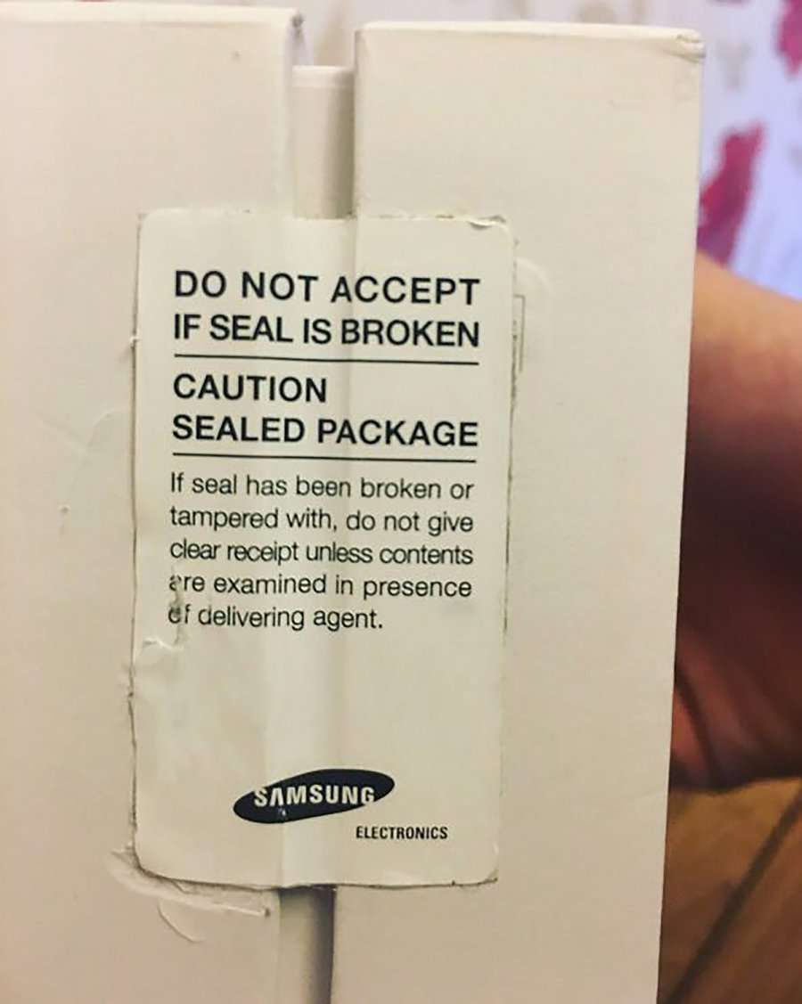 T me delivery not accepted. Do not accept if Seal is broken Samsung. Do not accept if Seal is broken Caution Sealed package Samsung. Do not accept Samsung. Do not accept if Seal is broken наклейка.
