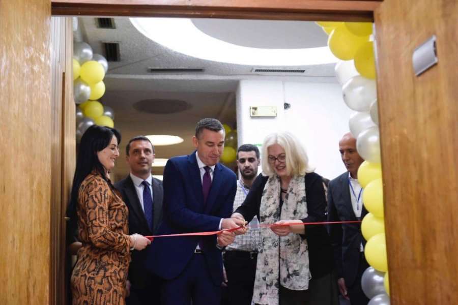 Lansohet projekti për digjitalizimin e bibliotekave