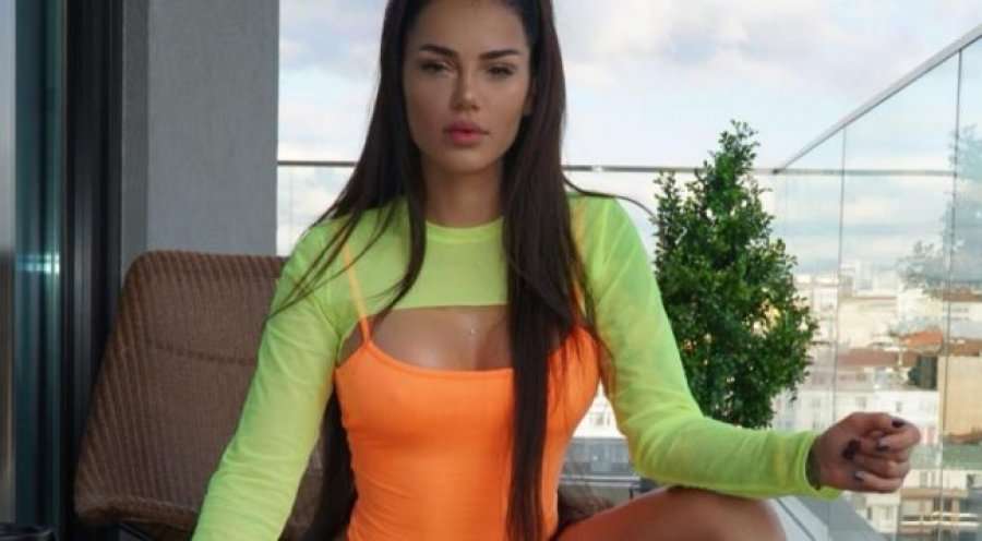 Morena Taraku nuk e pranon vdekjen e tij, e bën atë tatuazh