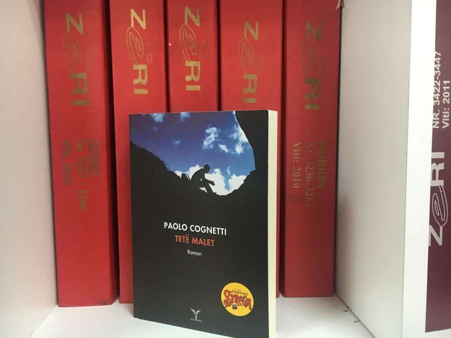 Libri i javës “Tetë malet” nga Paolo Cognetti