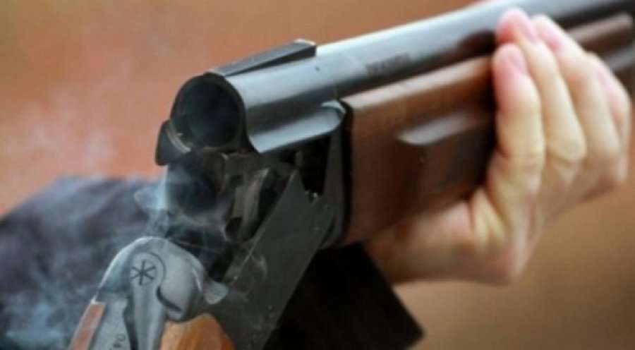 Gjuajtje me armë në Deçan, arrestohet një person