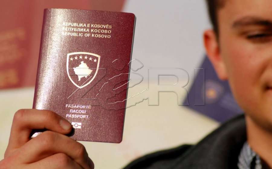 Pse kosovarët përsëri s’mund të marrin lehtë pasaportë shqiptare