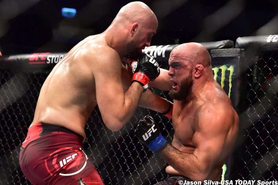 Vjen reagimi i Volkan Oezdemir, pasi e nokautoi Ilir Latifin në rund të dytë