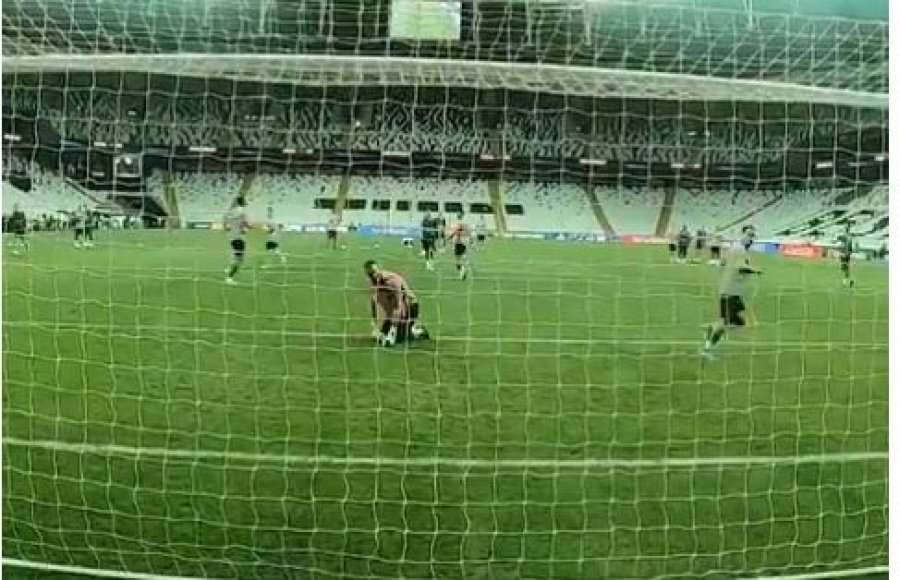 Shaqiri shënon me ‘stil’ në stërvitje te Liverpool