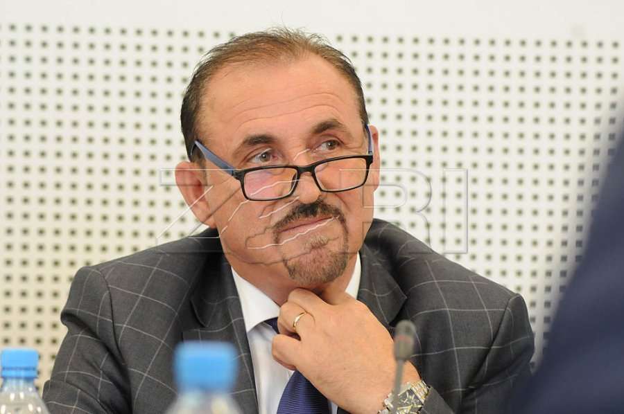 Ministri i Brendshëm del para gjykatës, kishte lënduar tre persona në aksident