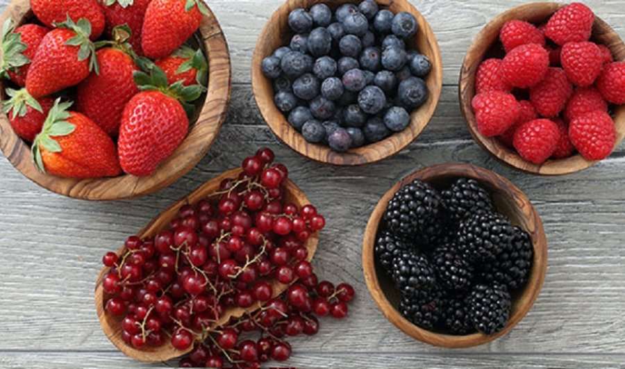 Fruti që bën 'mrekullinë' - Zbuloni çfarë duhet të konsumoni për të ngadalësuar plakjen