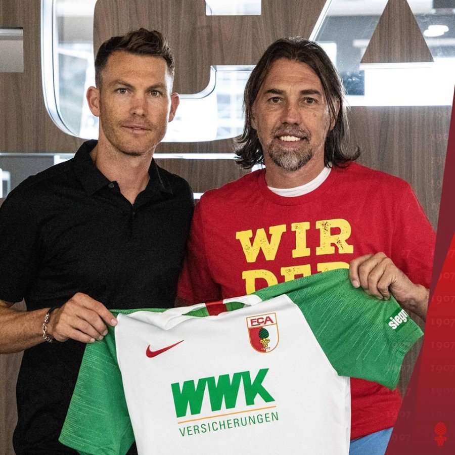 Zyrtare: Lichtsteiner befason me klubin e ri