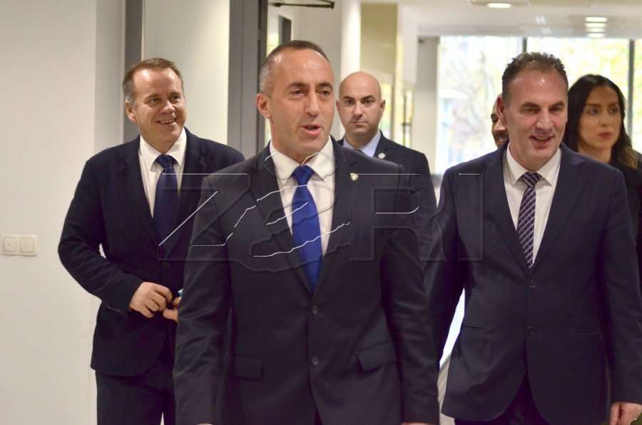 Haradinaj takon Limajn, a u arrit marrëveshja për koalicionin parazgjedhor?