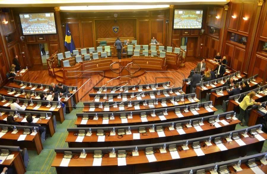 Pas shpërndarjes, Kuvendi pa kurrfarë roli deri në legjislaturën e shtatë