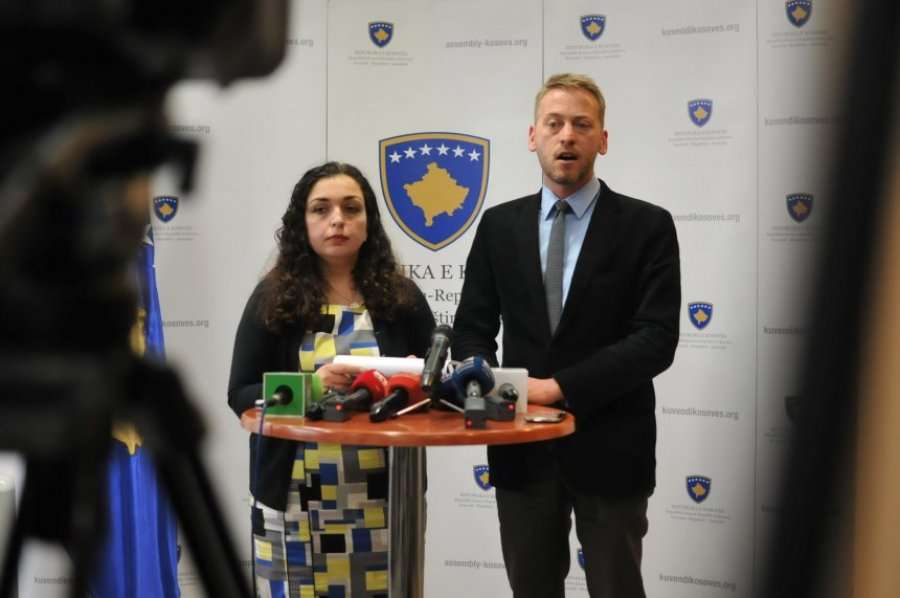 Çka po paralajmërojnë Ilir Deda dhe Vjosa Osmani?
