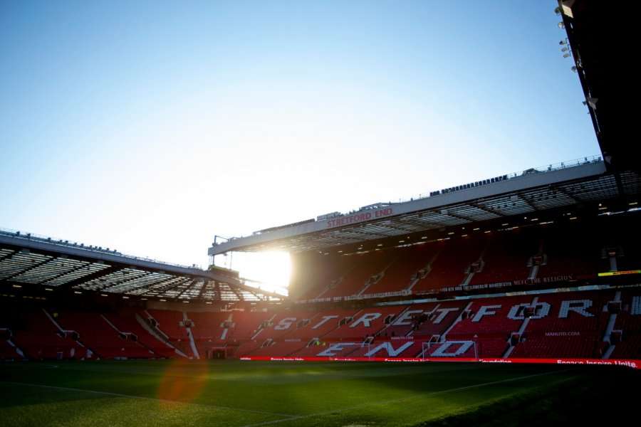 Manchester United - Aston Villa: Publikohen formacionet zyrtare