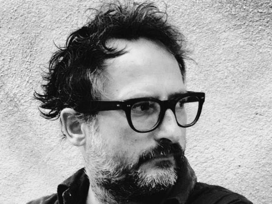 Dramaturgu Roland Schimmelpfennig qëndron sot në Prishtinë