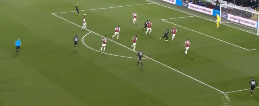 Burnley – Manchester City, shënohet një gol i jashtëzakonshëm