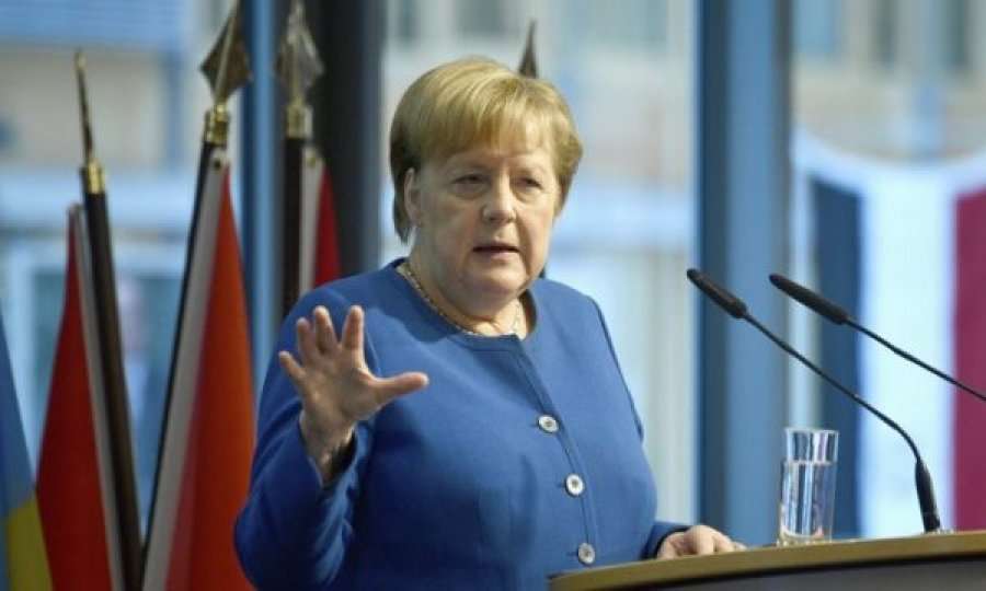 Merkel: Vendet e BE-së të bashkëpunojnë për ndryshimin e klimës