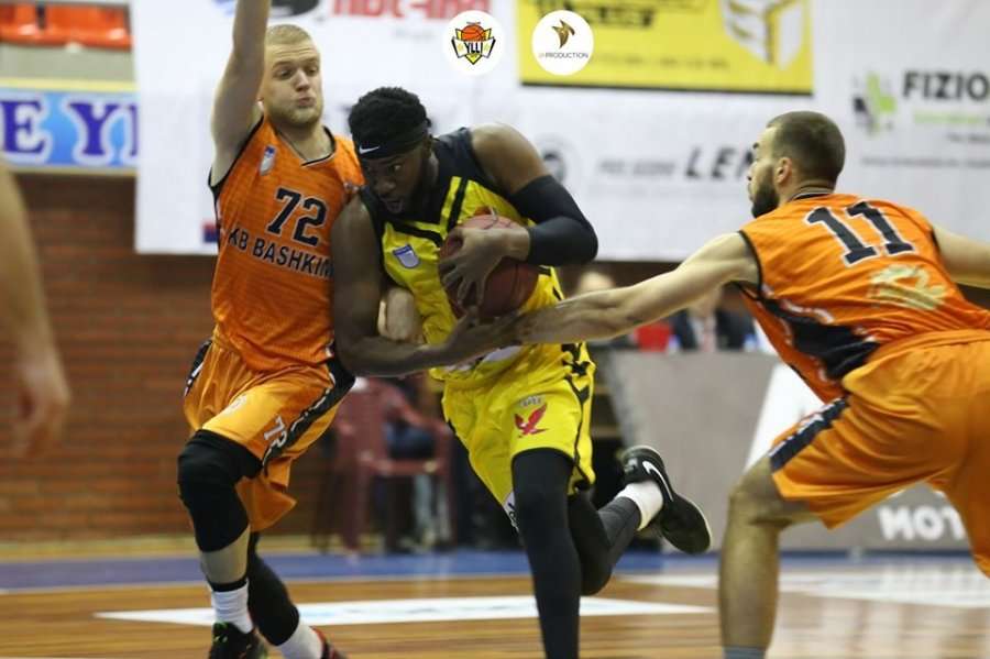 Ylli triumfon kundër Prizrenit