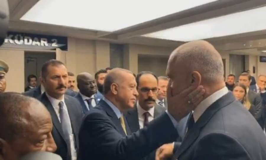 Erdogan: Për 6 muaj deri në një vit do i kemi ndërtuar 500 banesat