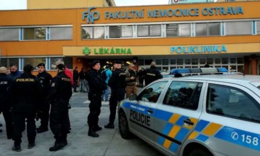 Sulm në një spital të Çekisë, gjashtë të vdekur