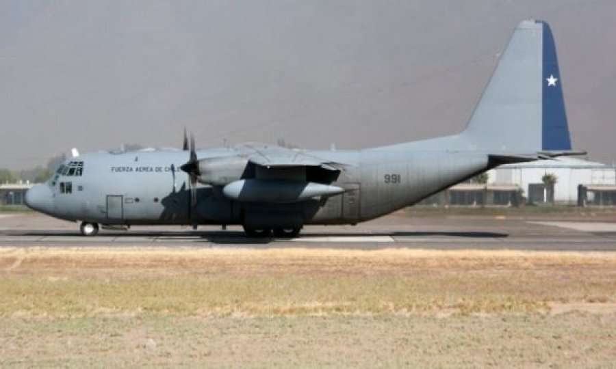 Gjenden në det disa pjesë të avionit të zhdukur në Kili