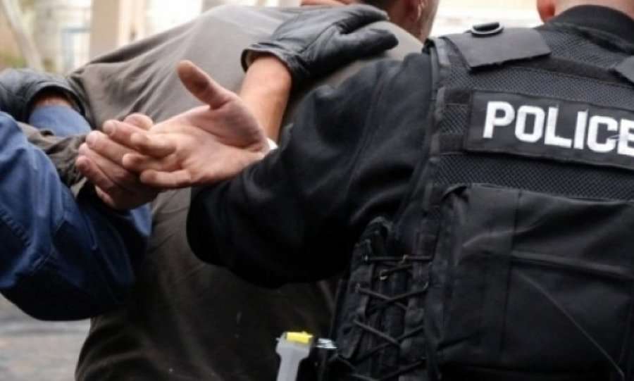 Arrestohen dy ferizajas, dhunuan një femër një vit më parë