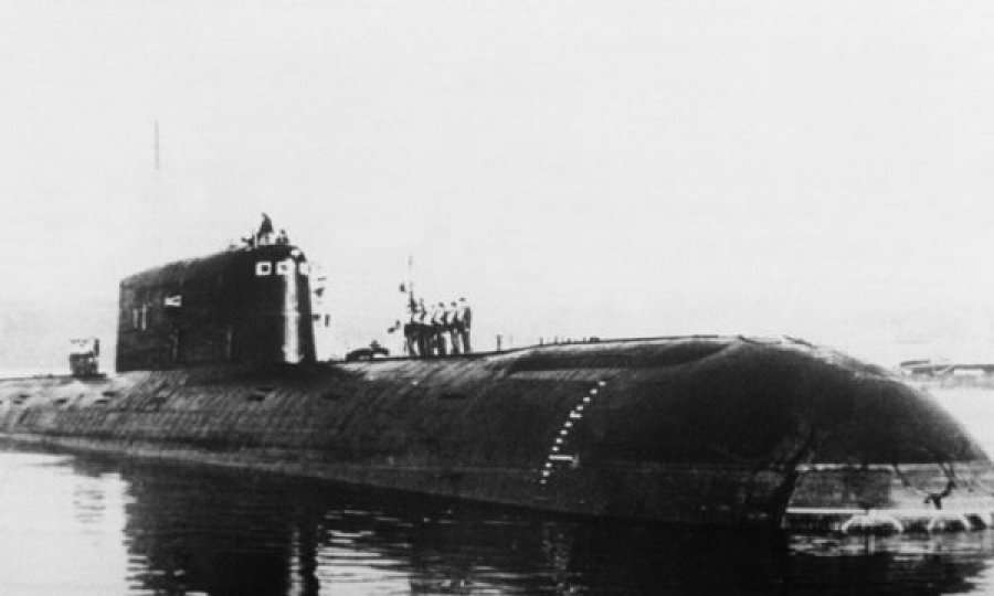 Shkencëtarët japin alarmin, nëndetësja ruse e fundosur sjell rrezatim të lartë