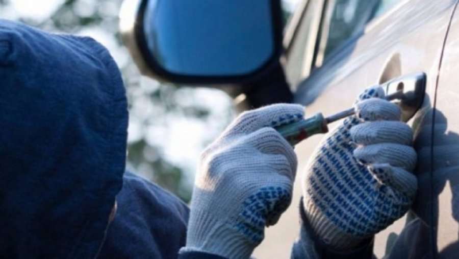 Disa mënyra për parandalimin e vjedhjes së veturës nga hajnat