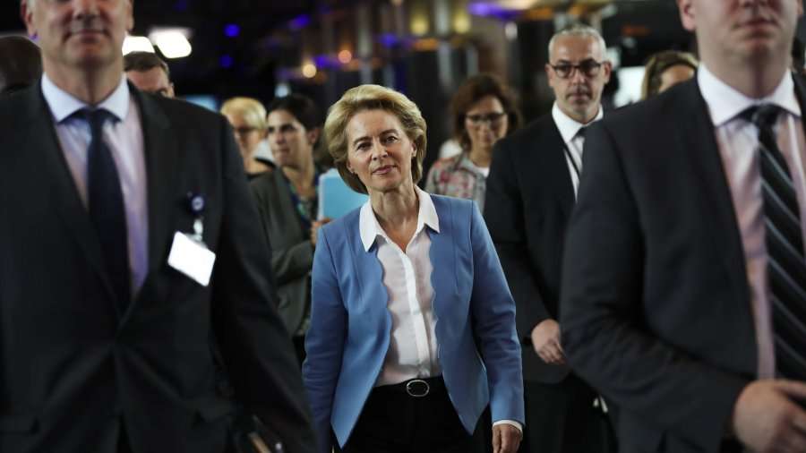 Ursula von der Leyen zgjidhet presidente e Komisionit Evropian