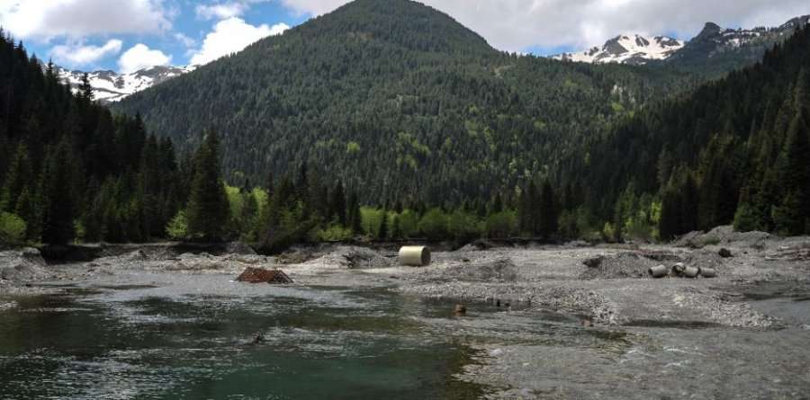 Shqiptarë e serbë bashkë kundër hidrocentraleve