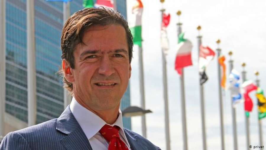 Kai Sauer: Kosova mikrokozmos i politikës ndërkombëtare