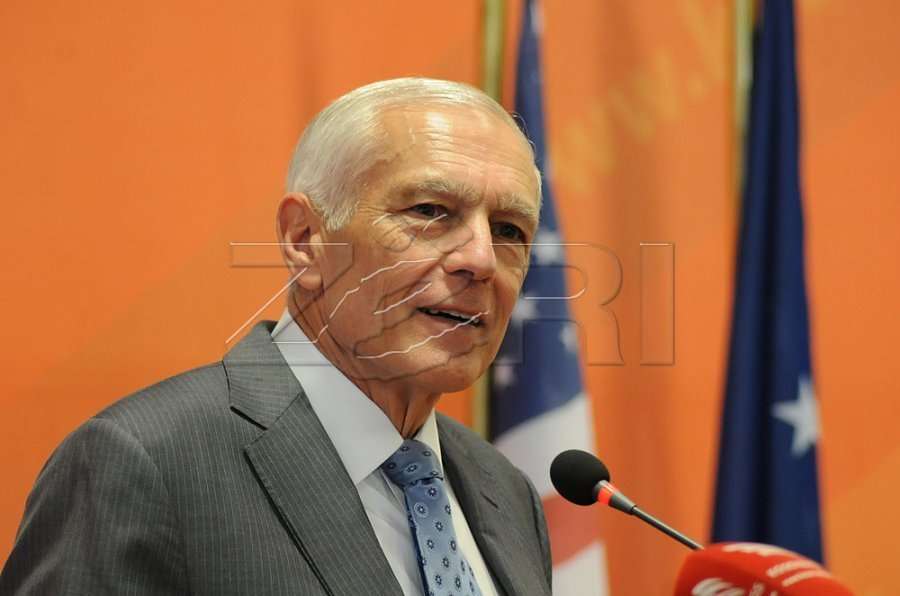 Wesley Clark në festën e çlirimit të Kosovës