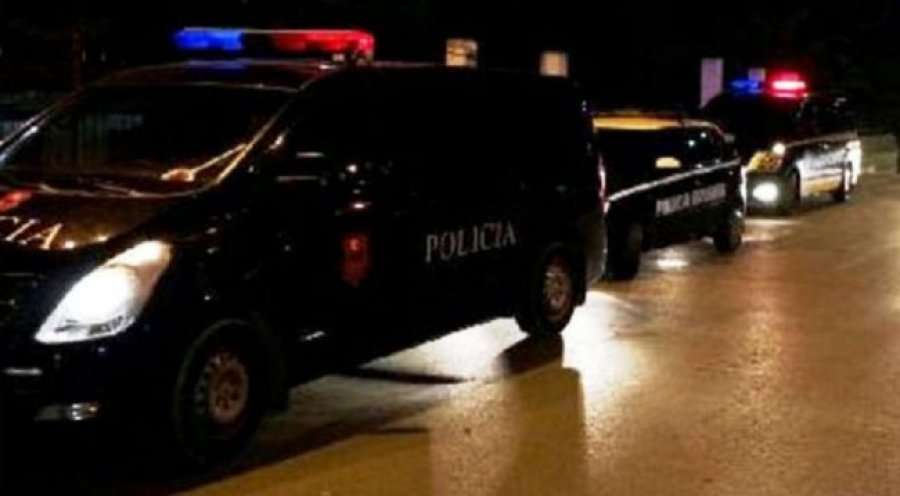 Të shtëna me armë, dy të rinj përfshihen në konflikt