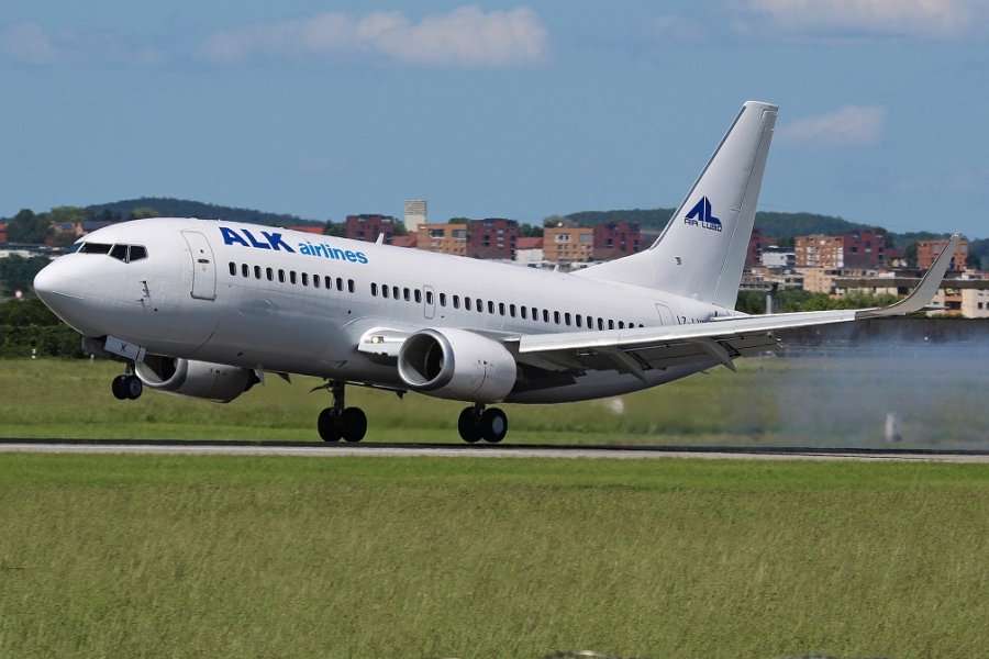 Turbulencat dëmtojnë aeroplanin Prishtinë-Bazel, lëndohen 10 persona