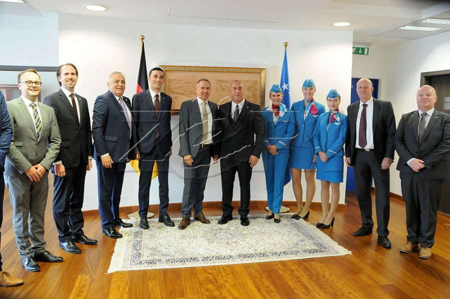 Haradinaj mirëpret ardhjen e 'Eurowings' në Kosovë