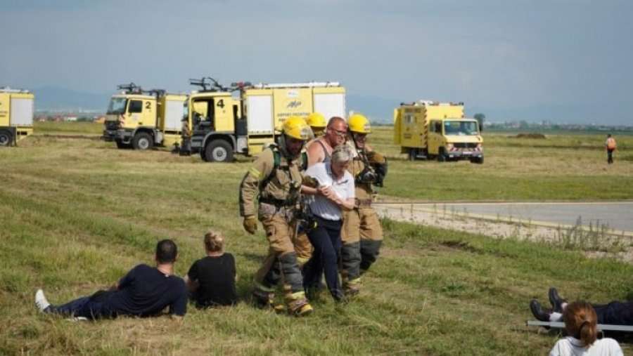 Simulohet një aksident ajror, aeroporti 'Adem Jashari' thotë se janë të sigurt dhe i përmbushin gjitha standardet