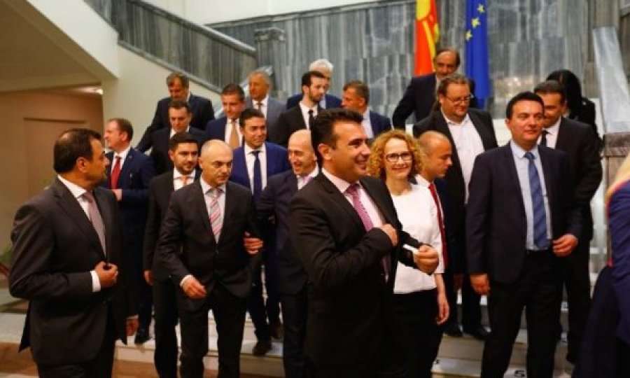 Tre shqiptarë emërohen ministra në qeverinë e Maqedonisë së Veriut