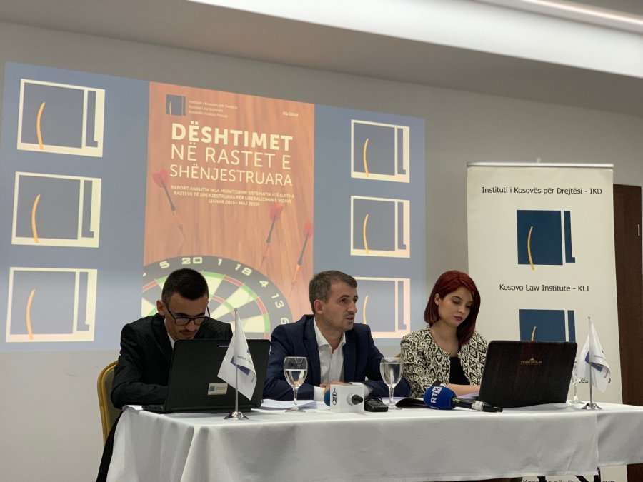 Raporti i IKD-së: Sistemi i drejtësisë ka dështuar në trajtimin e rasteve e lëndëve të shënjestruara