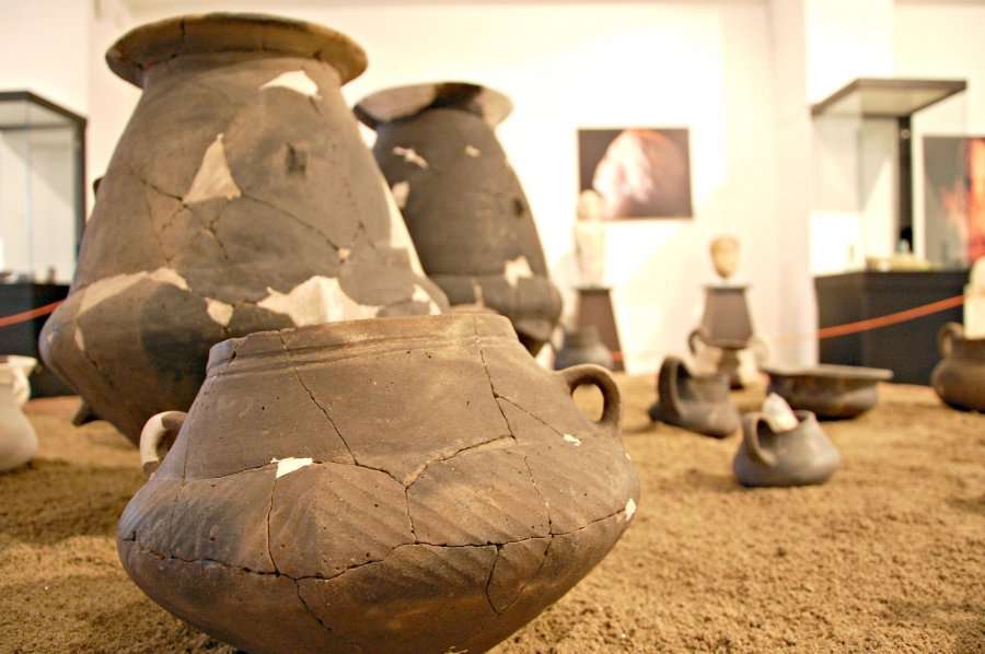 Papërgjegjësia e neglizhenca po dëmtojnë artefaktet