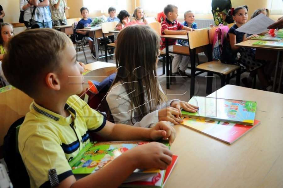 KOMF apel Kuvendit: Miratoni Projektligjin për mbrojtjen e fëmijëve