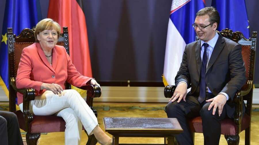 Vuçiq tregon çfarë i thanë njerëzit e Merkel, paralajmëron disa veprime të BE’së gjatë prillit