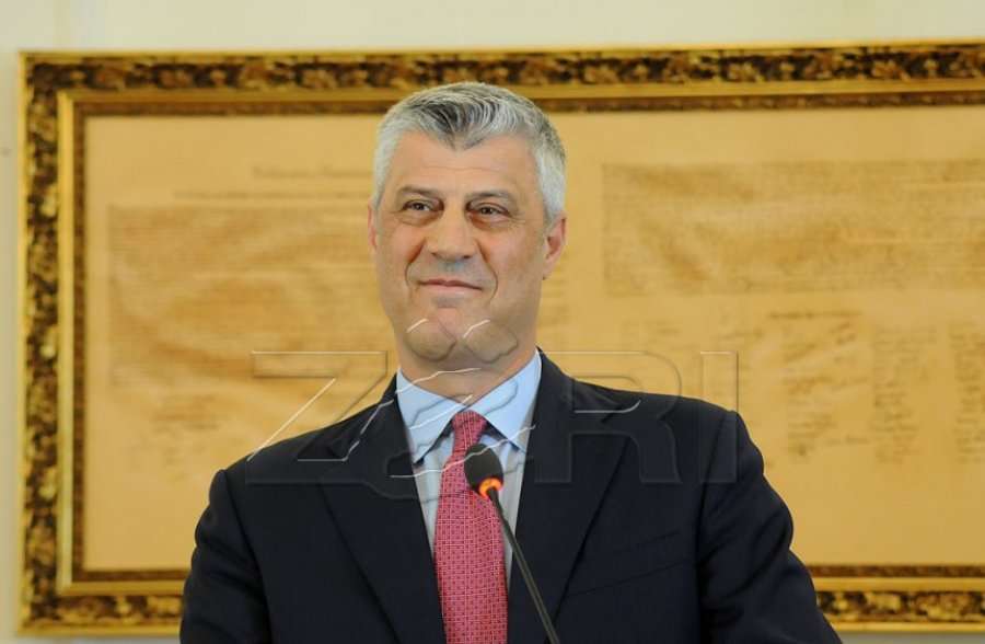 'Thaçi i ka bindur ndërkombëtarët për ndryshimin e kufijve'
