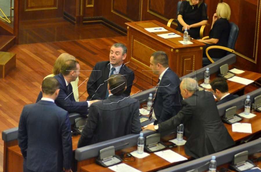 LDK-ja dhe VV-ja sot do ta dorëzojnë në Kushtetuese Ligjin për Dialogun