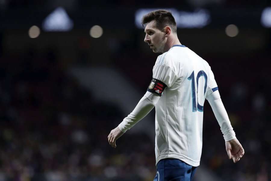 Pas humbjes së Argjentinës, Leo Messi merr lajm katastrofal