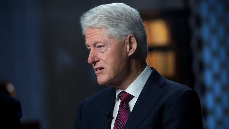 Fjalimi i Bill Clintonit për vrasjet në Kosovë pak para bombardimeve të NATO-s