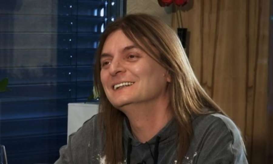 A do t’i rikthehet muzikës Aida Baraku? – Flet Armend Rexhepagiqi